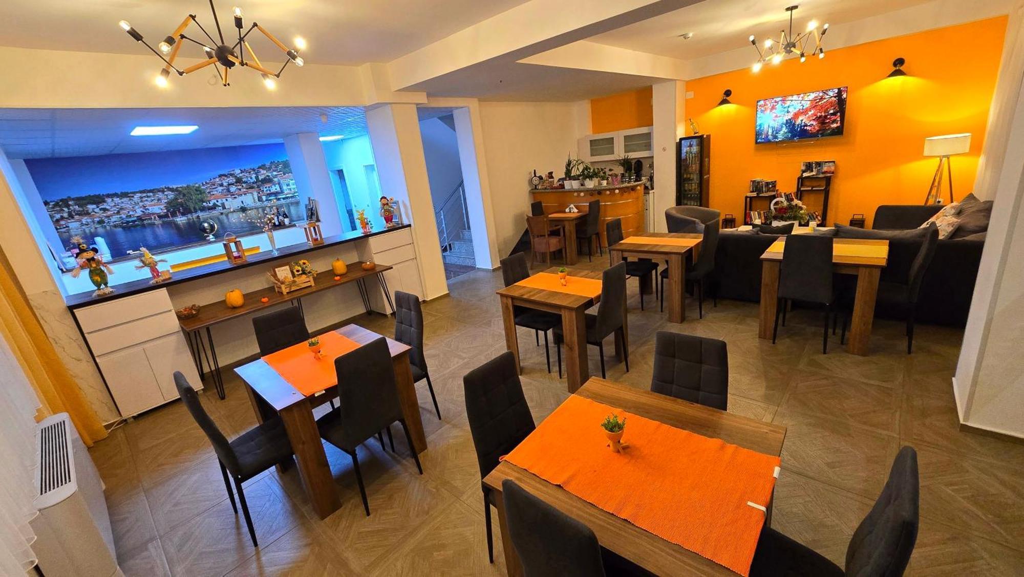 Villa & Apartments Antigona 오흐리드 외부 사진