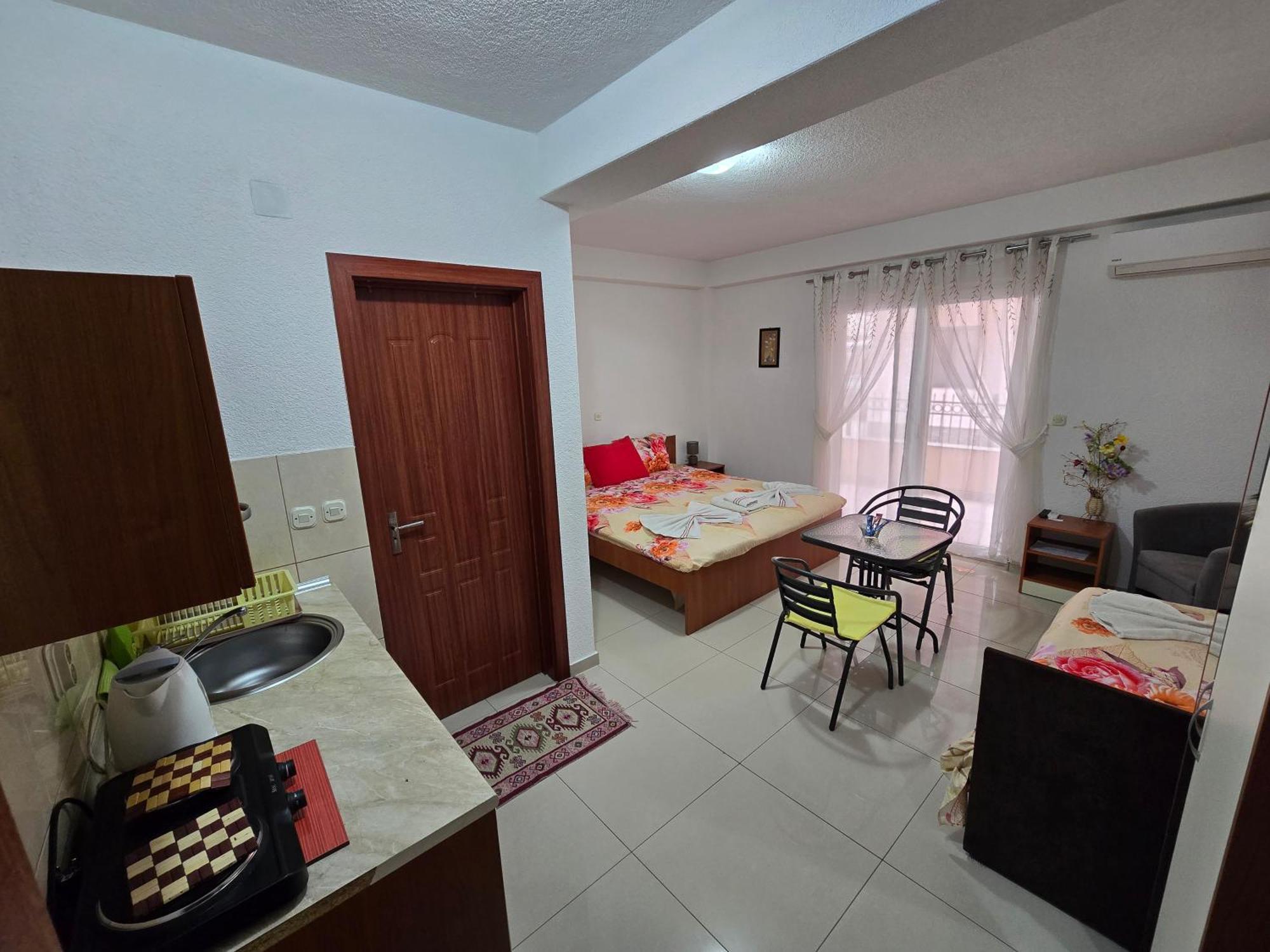 Villa & Apartments Antigona 오흐리드 외부 사진