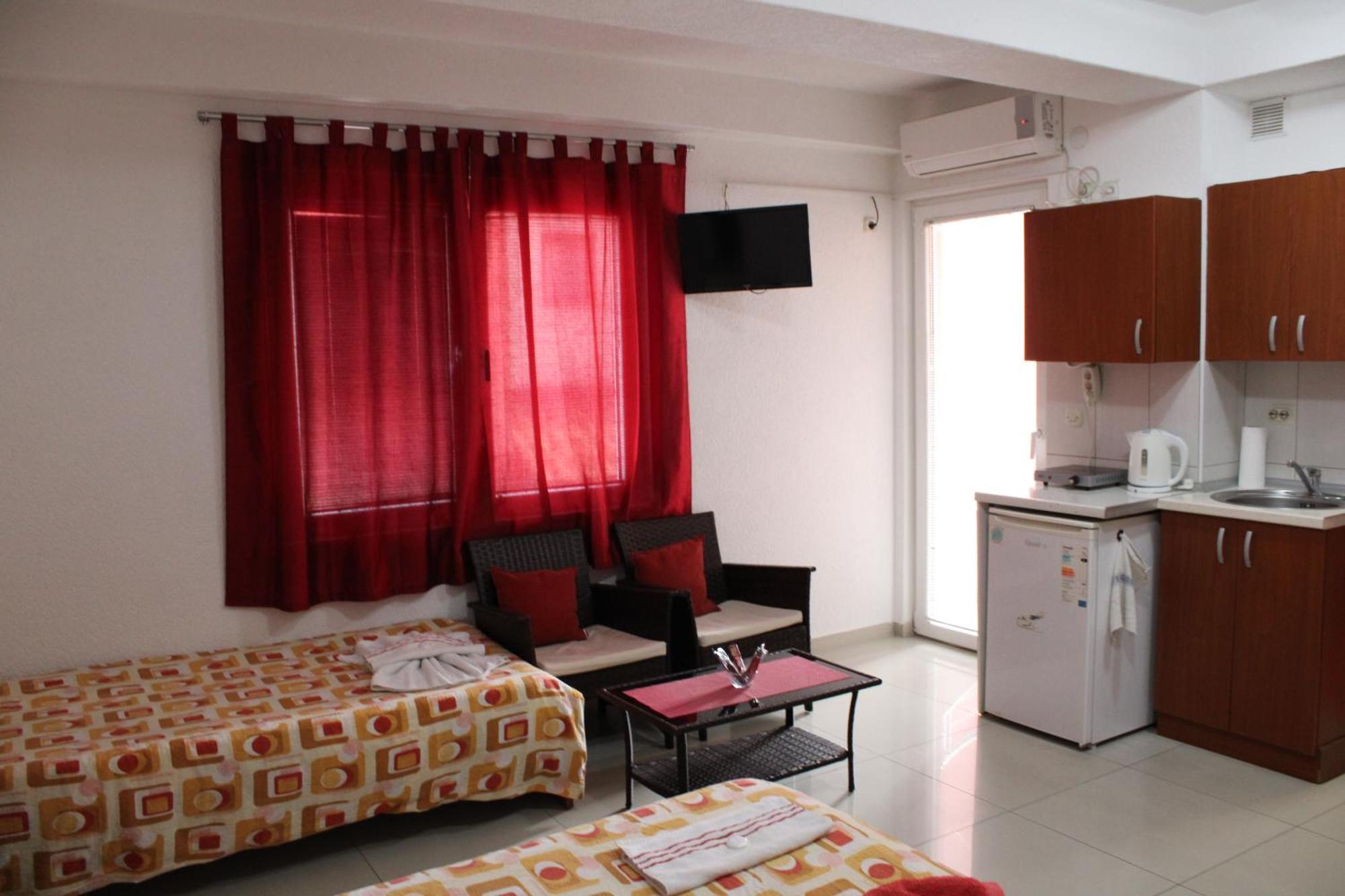 Villa & Apartments Antigona 오흐리드 외부 사진